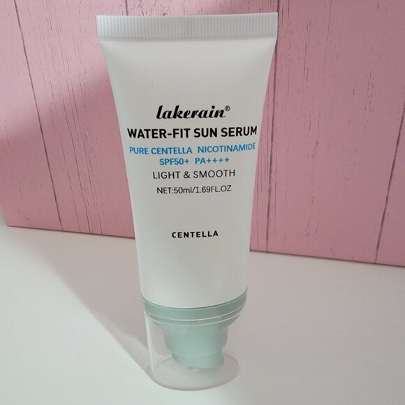 Lakerain Centella Water Fit Sun Screen SPF 50 - Picture 4 of 11